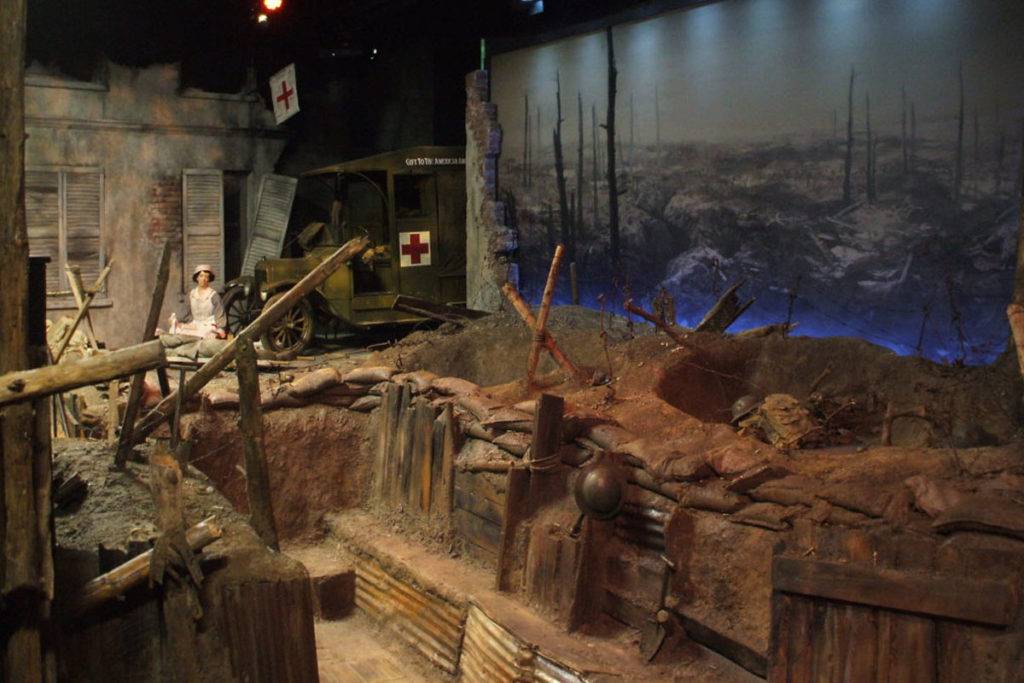 Immersive theater where visitors can walk through the trenches of world war 1